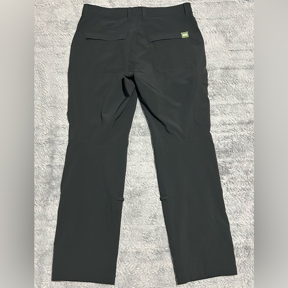 REI Co-op Women’s Technical Hiking Stretch Utility Pants in Black - Size 10P - Picture 6 of 12